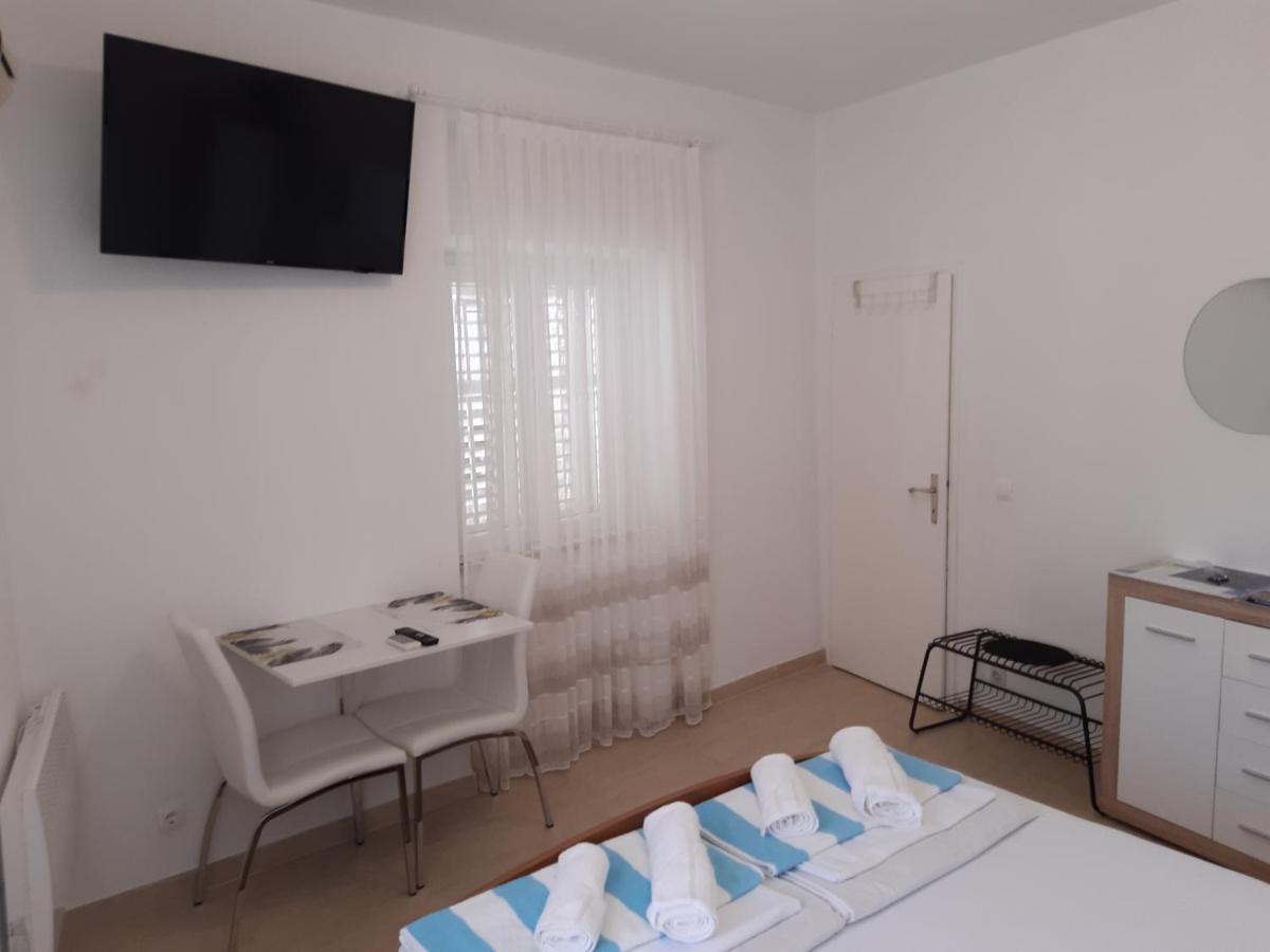 فندق Studio Apartman Tedy كورتْشولا المظهر الخارجي الصورة