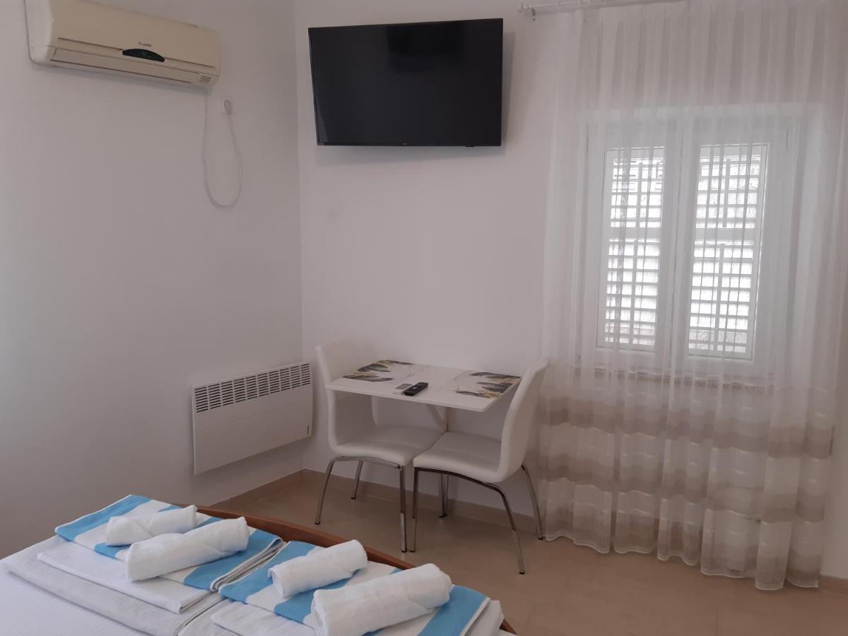 فندق Studio Apartman Tedy كورتْشولا المظهر الخارجي الصورة