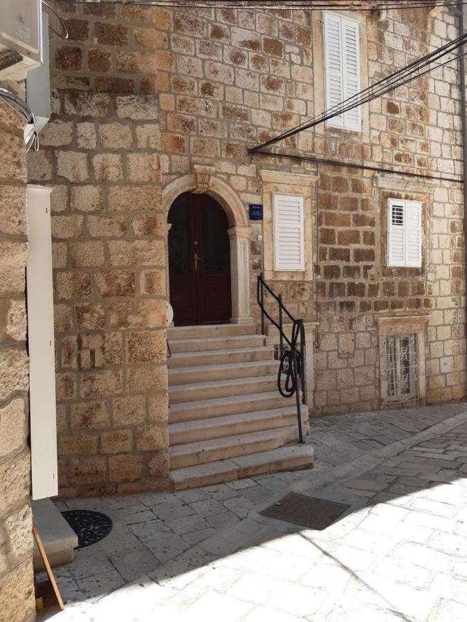 فندق Studio Apartman Tedy كورتْشولا المظهر الخارجي الصورة